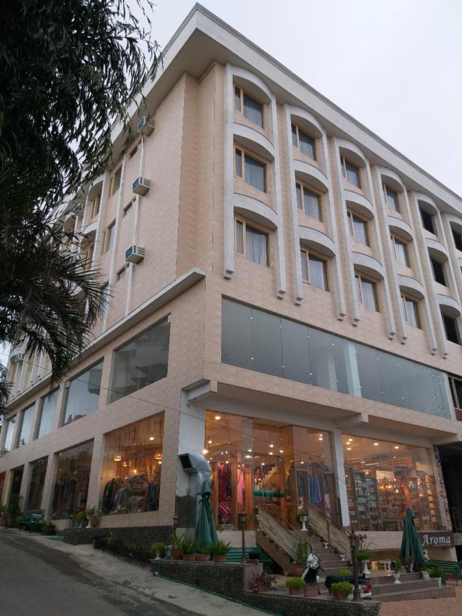 Hotel Bali Resort Extension Katra  Exteriör bild
